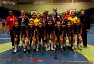 A equipe sub-18 de Handebol Feminino da Fundação de Esportes, Lazer e Eventos de Joinville (Felej), em parceria com a AJHA (Associação Joinvilense de Handebol), entra em quadra neste sábado (22/9), às 9h, no Centreventos Cau Hansen para um amistoso contra Forquilhinha. - Fotografo: Divulgação Felej - Data: 21/09/2012