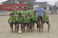 Equipe de futebol masculino do Profipo campeão do interbairros de futebol de areia. - Fotografo: Phelippe José - Data: 10/11/2013