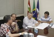 Prefeito recebeu moradores do Aventureiro - Fotografo: Jaksson Zanco - Data: 12/04/2013