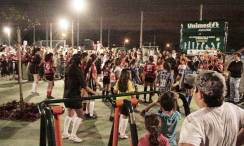 A Prefeitura de Joinville entregou na noite desta sexta-feira (14/9) a Área de Lazer da Vila Paranaense. - Fotografo: Mauro Artur Schlieck - Data: 14/09/2012