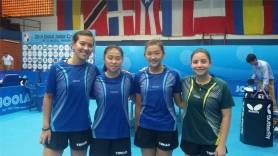 Foto da seleção brasileira juvenil feminina de tênis de mesa. Alexia é a penúltima da esquerda para a direita - Fotografo: Divulgação/CBTM - Data: 24/02/2015