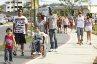  Durante toda a programação de inauguração neste dia (06/11) o Parque da Cidade esteve lotado. Jovens, crianças, idosos vindos de diversos bairros de Joinville, especialmente da região sul da cidade  - Fotografo: Kátia Nascimento - Data: 06/11/2011
