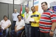A Prefeitura de Joinville homenageou na manhã desta segunda-feira (05/11) os atletas e técnicos do PARAPAN. O atleta gua Everaldo Lucio foi um dos homenageados - Fotografo: Kátia Nascimento - Data: 05/12/2011