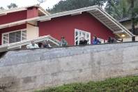 Defesa Civil em alerta em função das chuvas, casa é interditada na rua Carlos Koepp - Fotografo: Rogerio da Silva - Data: 21/06/2013