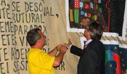 O prefeito Carlito Merss visitou nesta quinta-feira (21/6) o megapainel da Escola Ada Sant