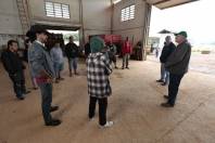 Usuários do Centro Pop visitam a empresa de paisagismo, na etapa final do curso de jardinagem - Fotografo: Rogerio da Silva - Data: 27/08/2015