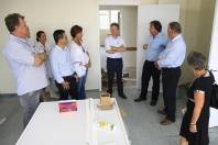 Uma comitiva liderada pela secretária municipal de saúde, Antonia Grigol, vistoriou nesta segunda-feira (12/3), as obras do 4° andar do Hospital São José. Acompanhada do vice-prefeito Ingo Butzke, do diretor do Hospital São José, Tomio Tomita, e de membros do Conselho Municipal da Saúde - Fotografo: Kátia Nascimento - Data: 12/03/2012