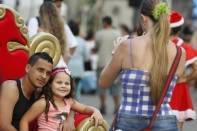 Imagens da abertura do Natal dos Sonhos 2012 e chegada do Papai Noel na Praça Dario Salles nesta quarta-feira (21/11) - Fotografo: Kátia Nascimento - Data: 21/11/2012