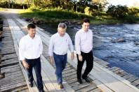 Vistoria da Ponte Baixa dobre o Rio Cubatão - Fotografo: Jaksson Zanco - Data: 17/07/2013