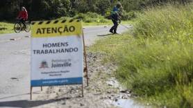 Subprefeitura Nordeste realiza roçada na região do Cubatão - Fotografo: Rogerio da Silva - Data: 08/04/2015