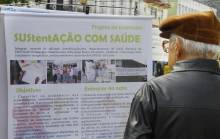 Profissionais e usuários de todos os serviços dos Programas de Saúde Mental se reuniram na Praça Nereu Ramos nesta sexta (18/5) para comemorar o Dia Nacional da Luta Antimanicomial. Atividades organizadas pela Secretaria Municipal da Saúde - Fotografo: Mauro Artur Schlieck - Data: 18/05/2012