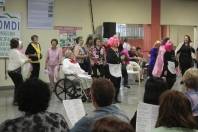 O Dia Internacional do Idoso foi lembrado com música, dança e alegria nesta segunda-feira (1º/10) em atividade realizada na Arena Joinville. - Fotografo: Mayara Pabst - Data: 01/10/2012