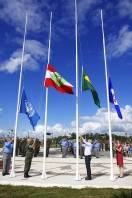 Entrega do Monumento às Missões de Forças de Paz das Organizações das Nações Unidas (ONU), os \"Boinas Azuis\", instalado no setor Sambaqui, do Parque da Cidade - Fotografo: Kátia Nascimento - Data: 19/11/2011