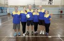 Equipe do Alvorada campeão da disputa de volei na 24ª Olimpíada da Melhor Idade - Fotografo: Phelippe José - Data: 13/08/2015