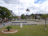 Manutenção de praças e jardins - Praça Tiradentes - Fotografo: Divulgação / Ittran - Data: 23/04/2013