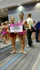 Mariany Miyamoto e  Nicole Herkenhoff e na competição nos Estados Unidos - Fotografo: Divulgação/Vanessa Hagemann - Data: 06/04/2015