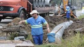 Subprefeitura de Pirabeiraba realiza drenagem na Estrada Pirabeiraba - Fotografo: Rogerio da Silva - Data: 06/07/2015