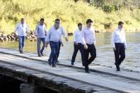 Vistoria da Ponte Baixa dobre o Rio Cubatão - Fotografo: Jaksson Zanco - Data: 17/07/2013
