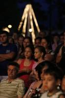 O Natal dos Sonhos de Pirabeiraba aconteceu nesta quarta-feira (30/11). Adultos e crianças foram até a Praça Caetano Evora da Silveira Junior esperar o Papai Noel - Fotografo: Kátia Nascimento - Data: 30/11/2011
