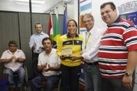 A Prefeitura de Joinville homenageou na manhã desta segunda-feira (05/11) os atletas e técnicos do PARAPAN. A atleta Sirlene Guilhermino foi uma das homenageadas - Fotografo: Kátia Nascimento - Data: 05/12/2011
