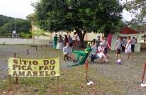 Escola Municipal Prof. Zulma do Rosário Miranda realiza mostra literária - Fotografo: Rogerio da Silva - Data: 13/11/2014