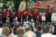 Oito apresentações de Terno de Reis marcaram o encerramento do Natal dos Sonhos, na praça Nereu Ramos, nessa sexta-feira (6/1). Cerca de 400 pessoas assistiram as apresentações dos sete grupos participantes do festejo. O evento foi gratuito. - Fotografo: Kátia Nascimento - Data: 06/01/2012