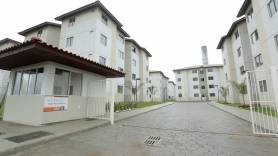 Moradores do residencial Rubia Kaiser escolhem apartamentos - Fotografo: Rogerio da Silva - Data: 25/11/2014