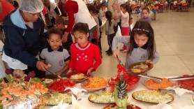 CEI Espinheiros realiza almoço com frutos do mar - Fotografo: Secom/Divulgação - Data: 29/08/2014