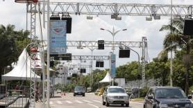 Preparativo da Av. Beira Rio para o Carnaval - Fotografo: Rogerio da Silva - Data: 12/02/2015