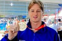 Neste sábado (17) chegou ao fim o campeonato Sul-Americano Absoluto de Natação, em Belém (PA). O Brasil, novamente com um saldo positivo, se despediu da competição com 40 recordes batidos e 51 medalhas. Entre os vencedores esta o joinvilense Daniel Ozerchowski.  - Fotografo: Divulgação/FELEJ - Data: 19/03/2012