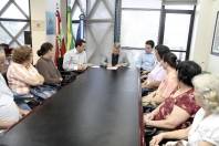 Assinatura da Lei que reconhece de utilidade pública a Associação de Artesãs de Costura Mulheres de Pano - Fotografo: Jaksson Zanco - Data: 31/10/2013