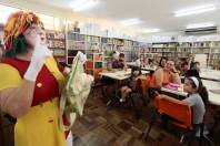 Viajando com a Leitura na Escola Municipal Pedro Ivo Campos - Fotografo: Rogerio da Silva - Data: 12/03/2013
