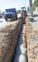 Drenagem e colocação de novas tubulações nas Rua Minas Gerais no bairro Morro do Meio. - Fotografo: Phelippe José - Data: 01/09/2014
