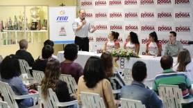 Rogga renova contrato com Tamiris de Liz e assina novos contratos com Ana Bayer e Samara Furtado, atletas da FELEJ - Fotografo: Rogerio da Silva - Data: 05/05/2015
