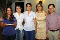 A diretora do CEI Miosótis, Patrícia Moreno Junges, e sua equipe receberam o Troféu Quero-Quero da 19ª edição do Prêmio Embraco de Ecologia, categoria Sementinha.  - Fotografo: Mauro Artur Schlieck - Data: 29/11/2011