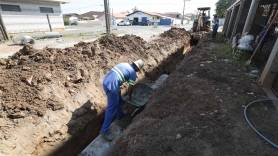 Subprefeitura Leste realiza drenagem na rua São Gonçalo no Jardim Iririú - Fotografo: Rogerio da Silva - Data: 11/02/2015