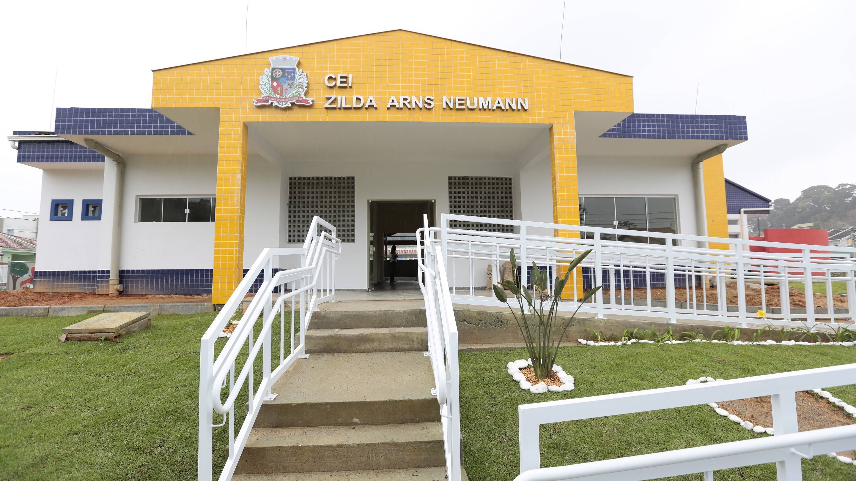 Prefeitura de Joinville inaugura novo CEI no bairro Parque Guarani